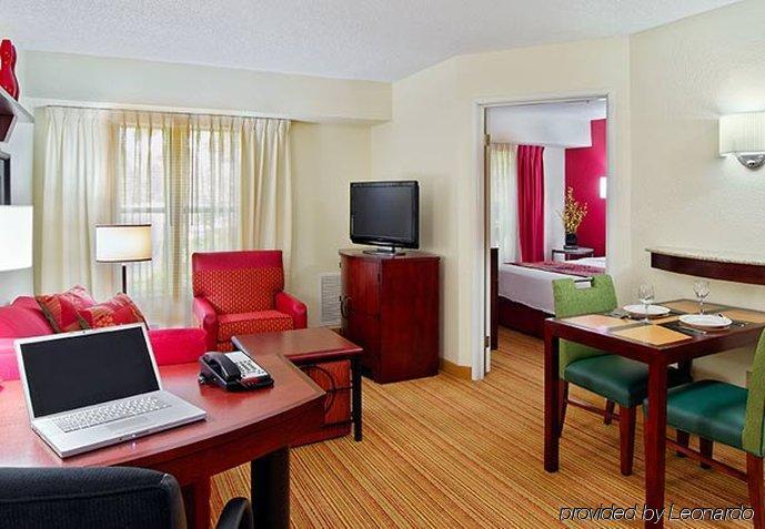 Residence Inn Tallahassee North I-10 Capital Circle Ruang foto